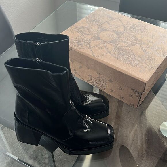 Free People Ruby Platform Bootie in Black Patent, New, Size EU39 US9 - Picture 6 of 14